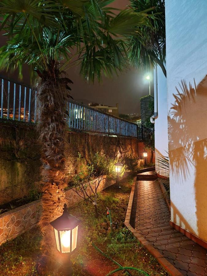 ホテルVila Monte ブドヴァ エクステリア 写真