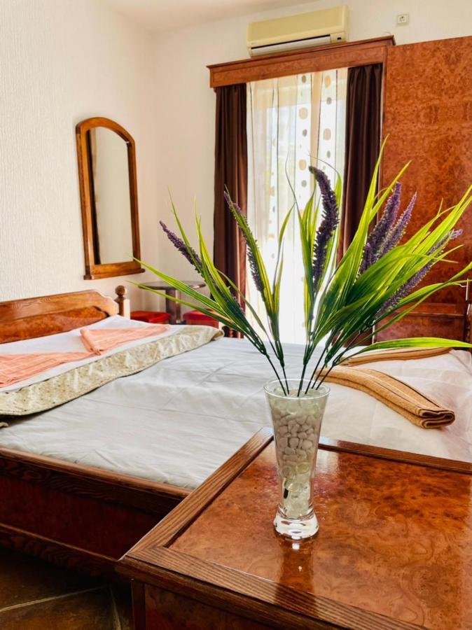 ホテルVila Monte ブドヴァ エクステリア 写真