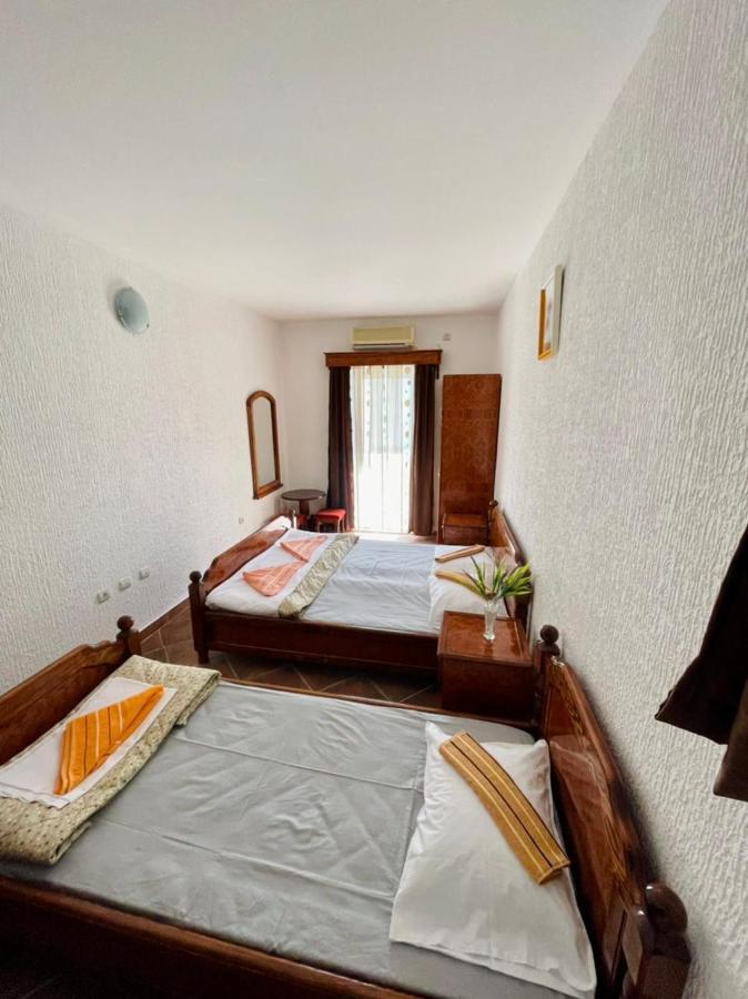 ホテルVila Monte ブドヴァ エクステリア 写真