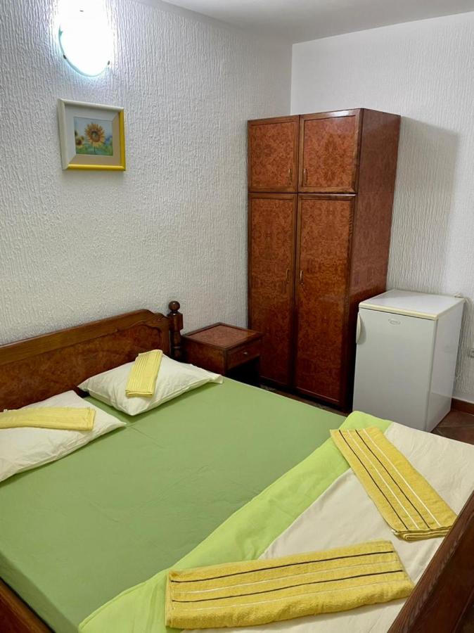 ホテルVila Monte ブドヴァ エクステリア 写真