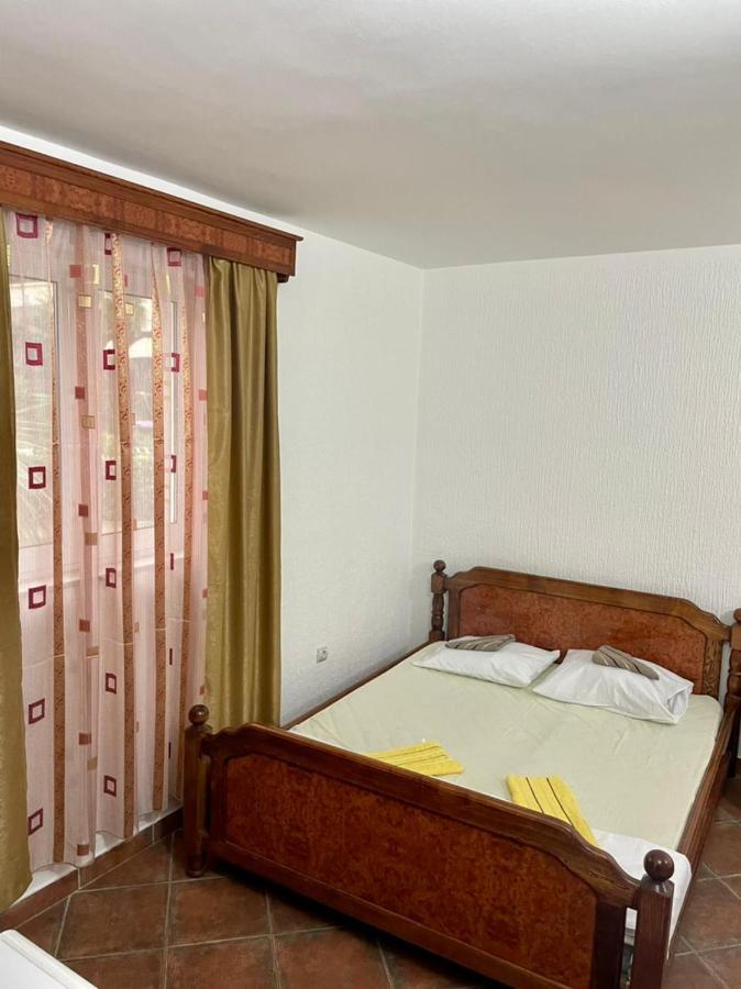 ホテルVila Monte ブドヴァ エクステリア 写真
