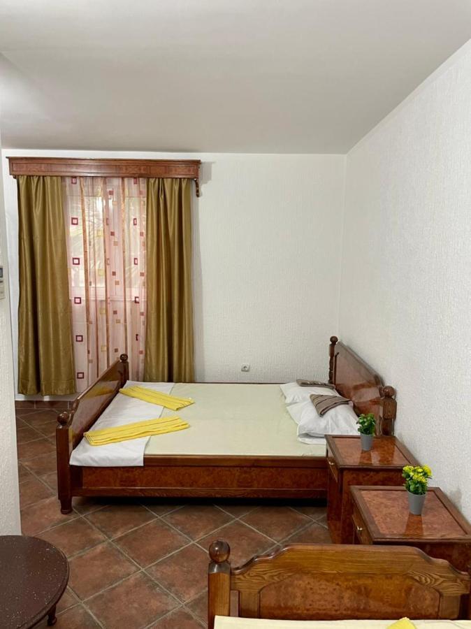 ホテルVila Monte ブドヴァ エクステリア 写真