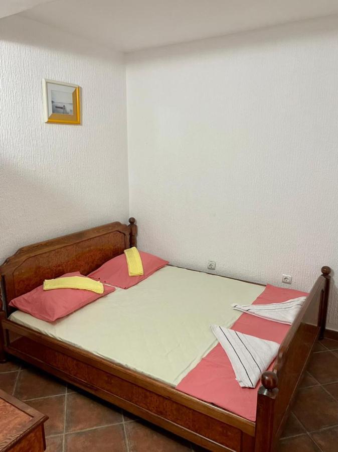 ホテルVila Monte ブドヴァ エクステリア 写真