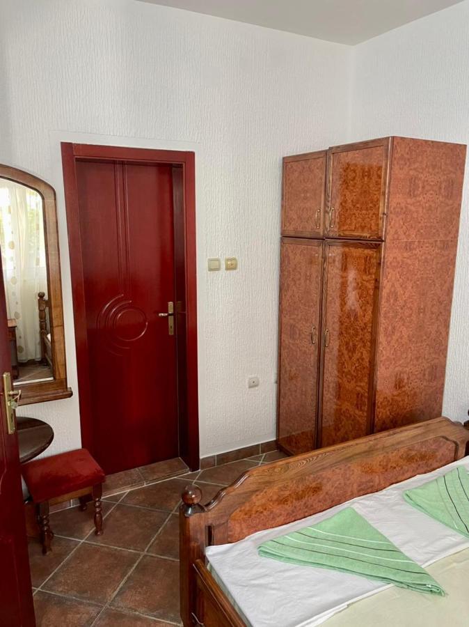 ホテルVila Monte ブドヴァ エクステリア 写真